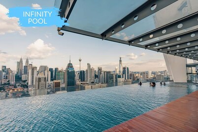 Regalia Residence KL Infinity Pool