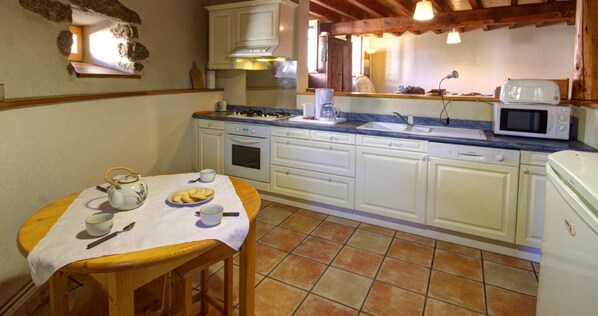 Fridge, microwave, dishwasher