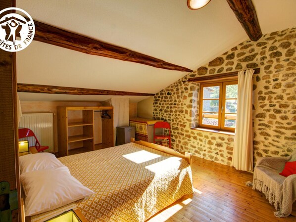 6 chambres, Wi-Fi gratuit