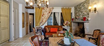 Cozy apartment in Le Blanc center, near castle