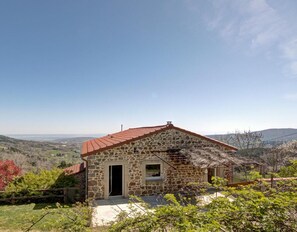 Exterior - Spacious and modern cottage with terrace in the heart of nature (Saint-Appolinard)