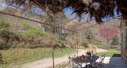 GĂźte familial spacieux avec WiFi en campagne paisible