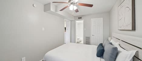 Strykejern/-brett, reiseseng for barn, wi-fi (inkludert) og sengetøy