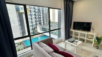 Superior Studio, 1 Queen Bed, Balcony, City View | View from room