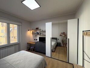 1 chambre, fer et planche à repasser, Wi-Fi, draps fournis