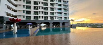 Vista Bangi Serviced Apartments by The River
