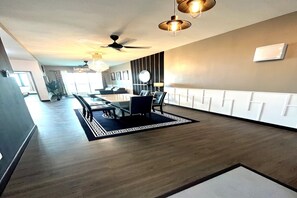 Superior appartement, 3 slaapkamers, balkon, uitzicht op de stad | Terras