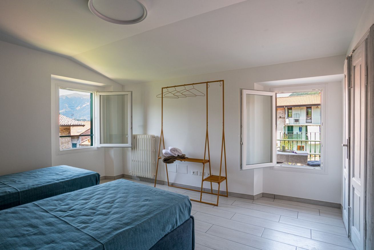 3 camere, ferro/asse da stiro