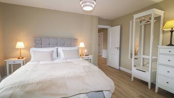 3 soverom, individuelt dekorert og individuelt innredet