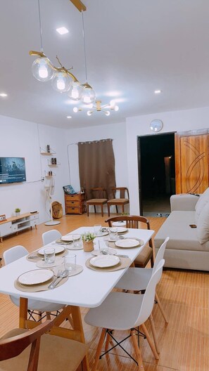 House, 2 Bedrooms, Smoking, Patio | Dining room - Family Island House in Casa Verde Mati City (Mati)
