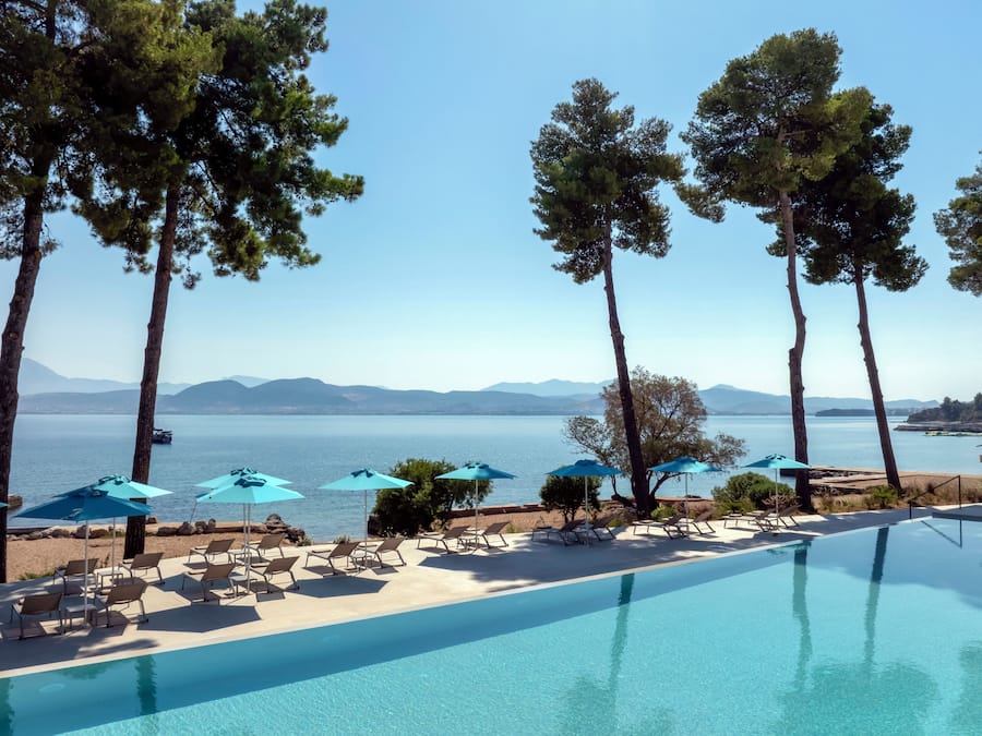 Außenpool (je nach Saison geöffnet)