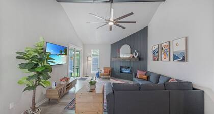 Stunning 3 BD Family Home+ Game Room+PingPong+Foosball+Arcade