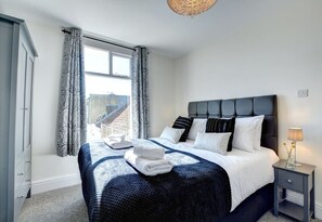 Desk, iron/ironing board, free WiFi, bed sheets
