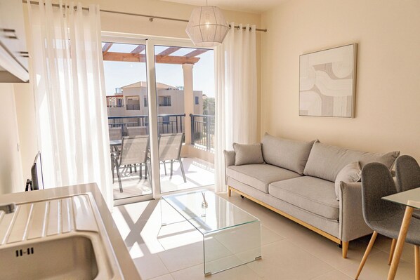 Apartment, Pool View | In-room safe, blackout curtains, iron/ironing board, free WiFi - Phaedrus Living: Seaside Thalassa Cretan 202 (Platanias)