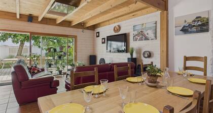 Belle et spacieuse maison au calme pour 8