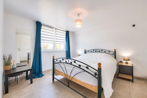 3 bedrooms