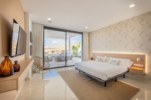 4 bedrooms, Internet, bed sheets