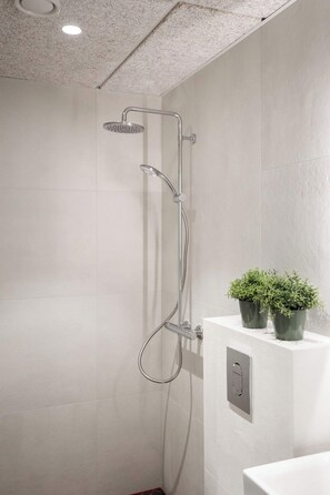 Haartrockner, Handtücher