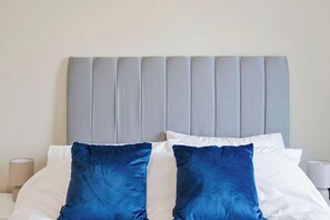 2 Schlafzimmer, Bügeleisen/Bügelbrett, kostenloses WLAN, Bettwäsche