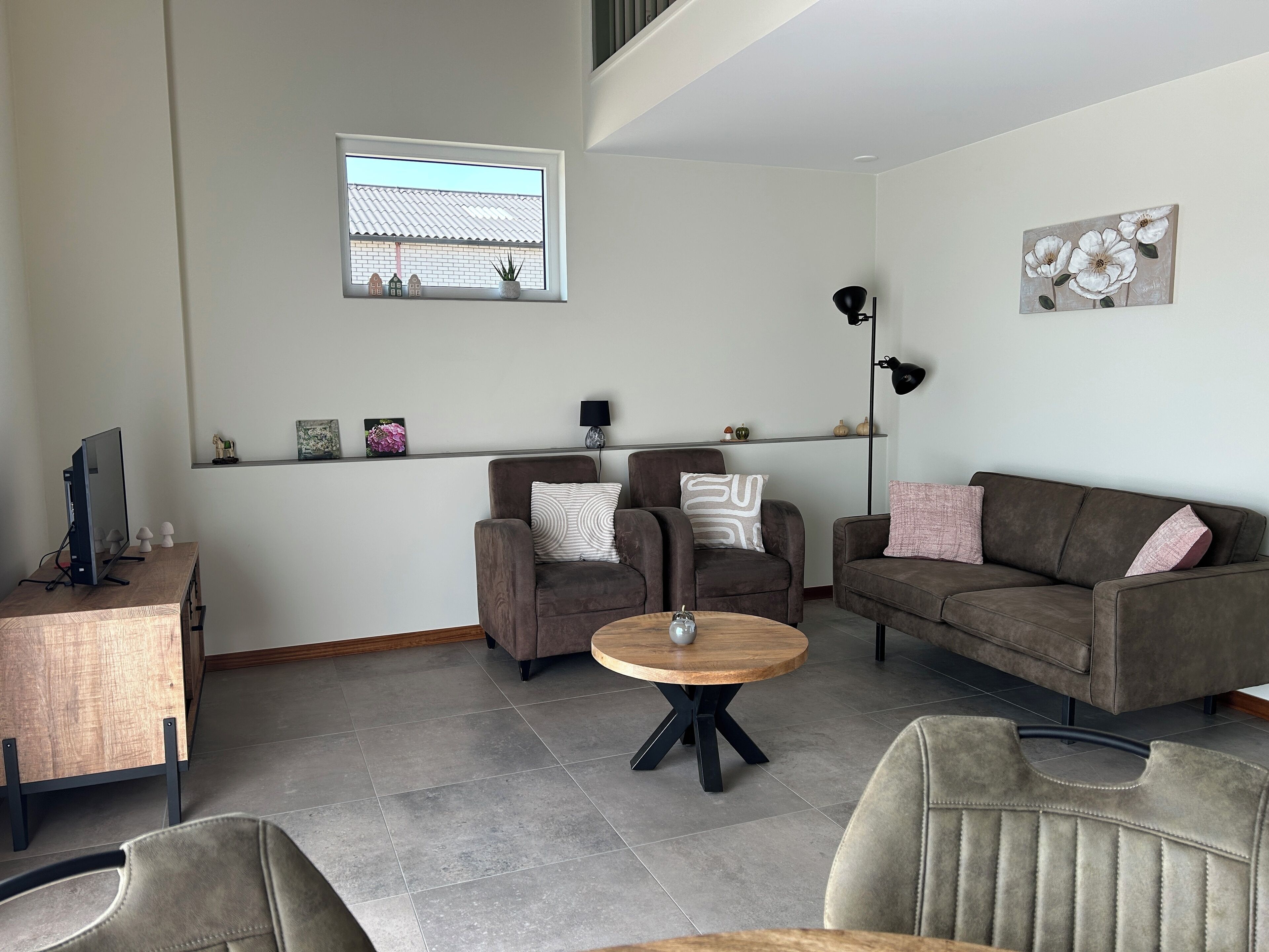 TV connectée, table de tennis de table