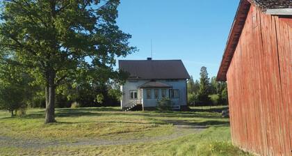 Room-sydtorp Charming old House in the c