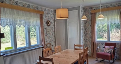 Room-sydtorp Charming old House in the c