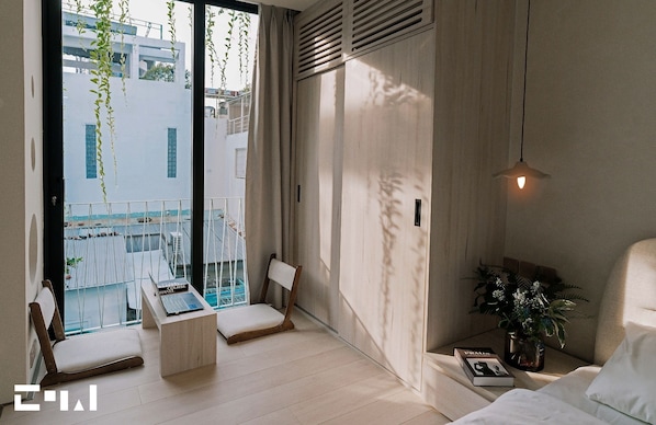 Suite Studio, salle de bains privée, vue ville