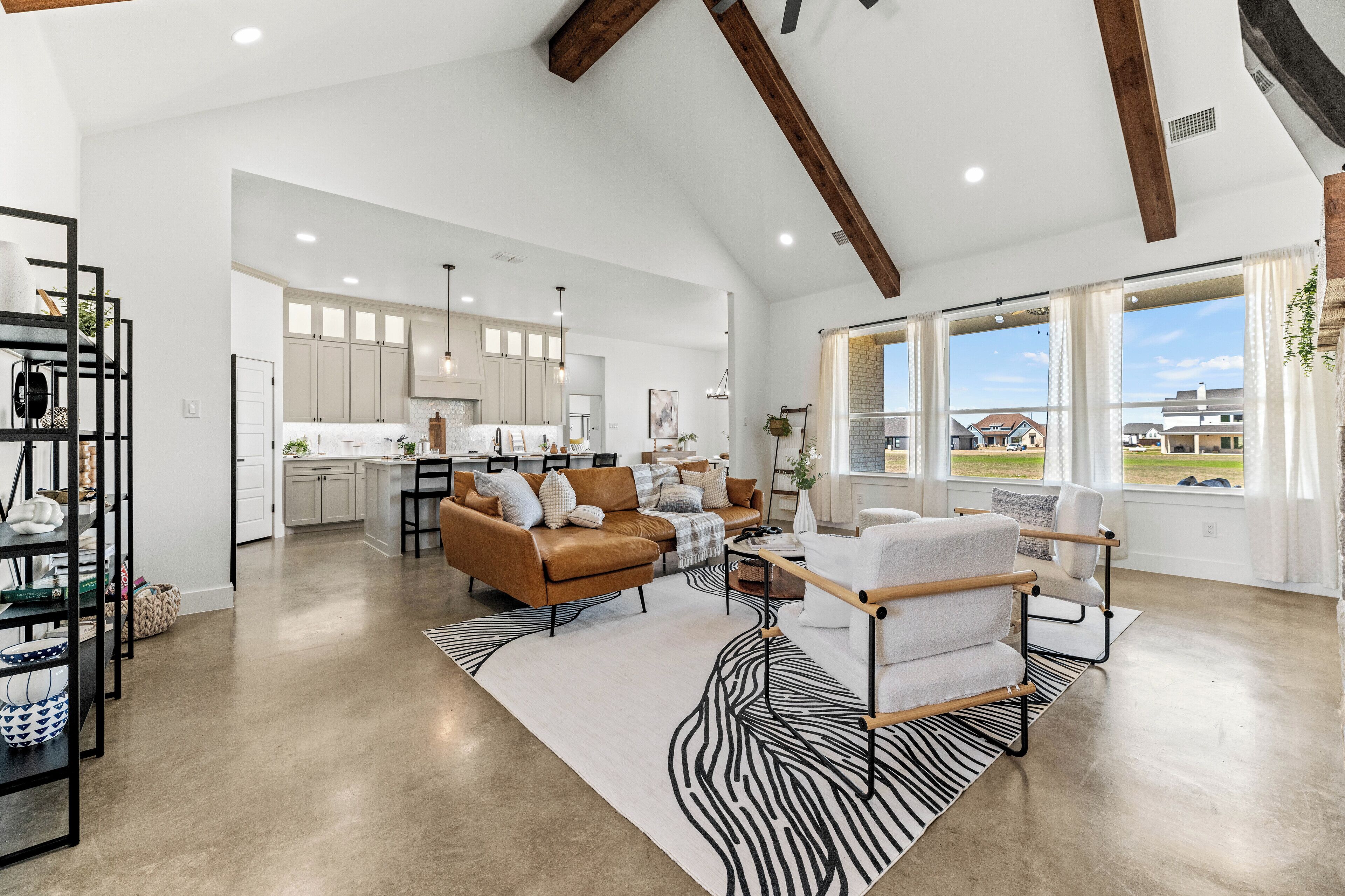 Smart TV, fireplace, offices