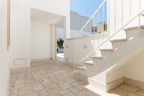 Interior - Hydeout Luxury Suite - Stella 37 by Wonderful Italy (San Vito dei Normanni)