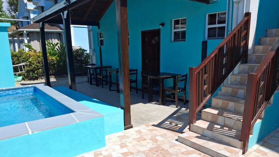 BL Villas Dover Beach