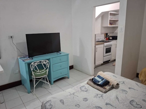 In-room safe, iron/ironing board, free WiFi