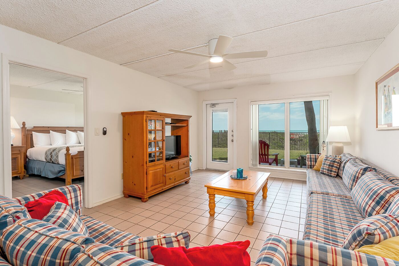 2 bedrooms, iron/ironing board, Internet, bed sheets