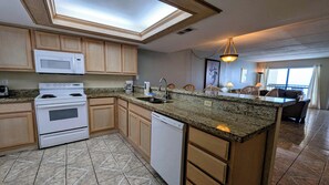 Fridge, microwave, stovetop, dishwasher