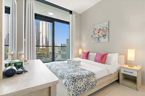 1 habitación, tabla de planchar con plancha, wifi y ropa de cama