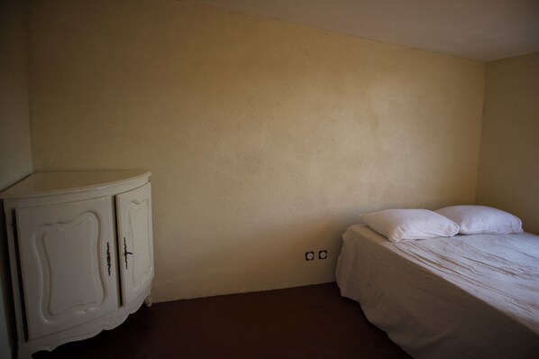3 slaapkamers, gratis wifi, beddengoed