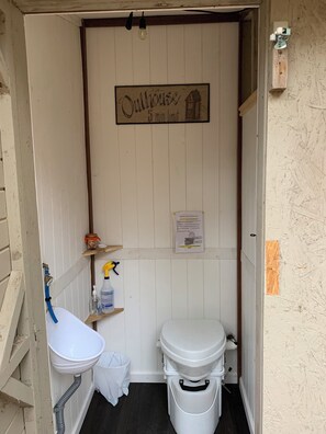 Dusche, Handtücher, Seife, Toilettenpapier