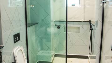 Appartement Présidentiel, balcon, vue ville | Salle de bain