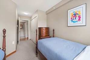 Free WiFi, bed sheets, wheelchair access
