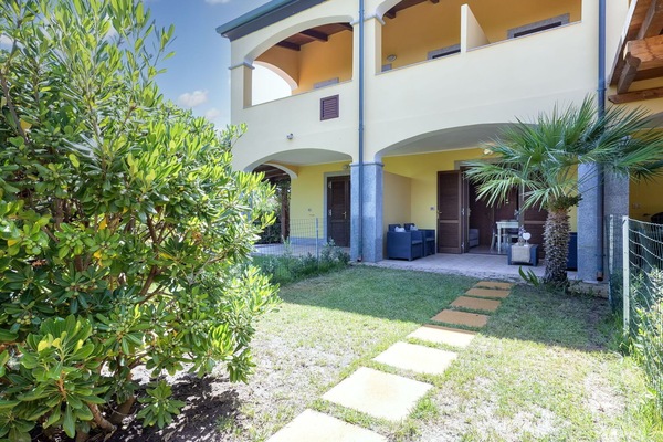 Appartement, Balcon, Condominium, Chaise, Aluminium, Balustrade, Dur, Daylighting, Appartement Penthouse, Plate-Forme