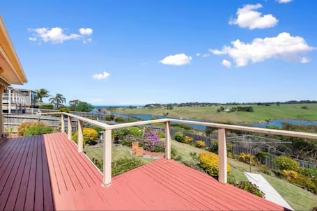 Terrace/patio. Lake Entrance Home with Stunning View