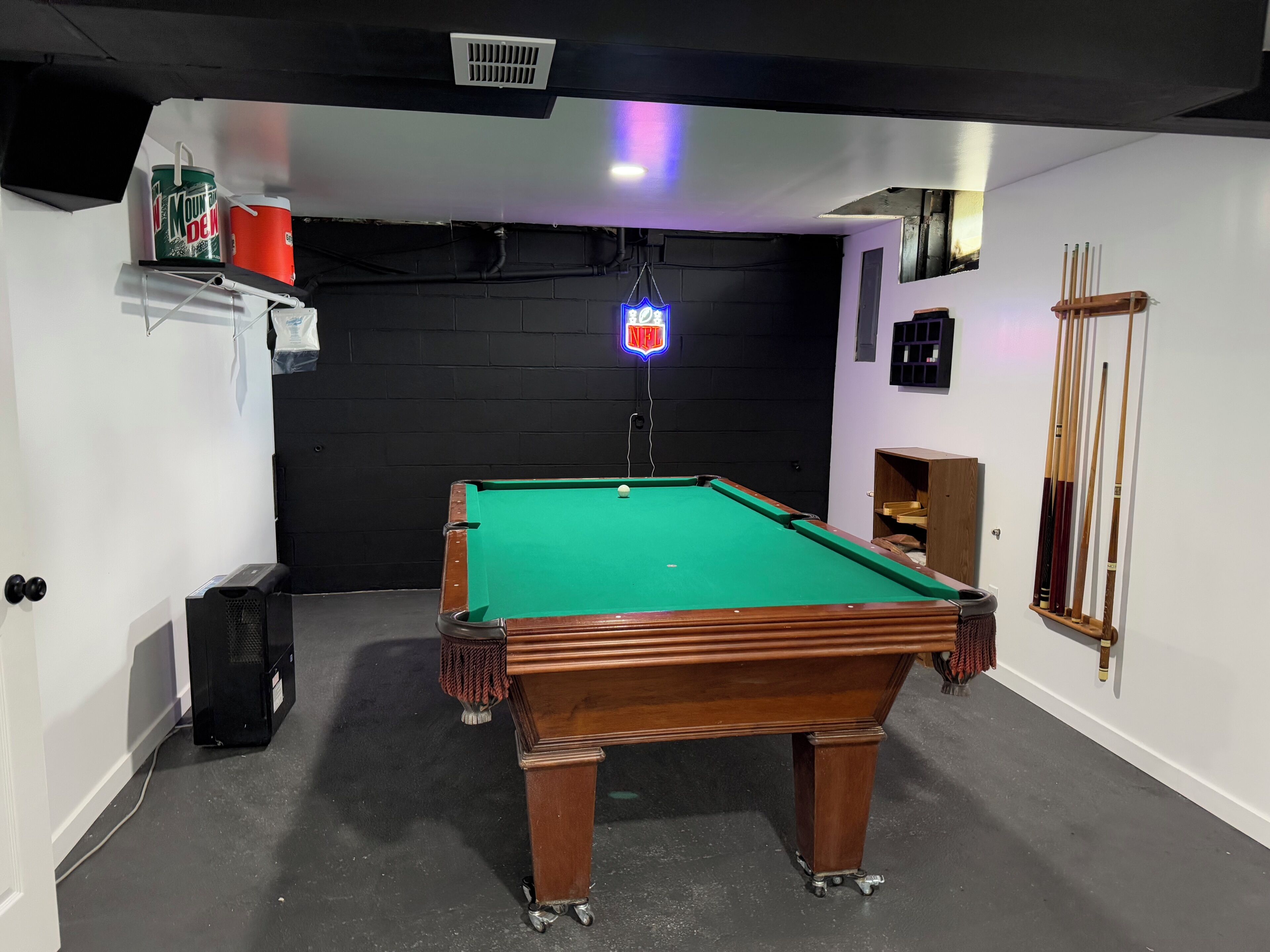 Game room