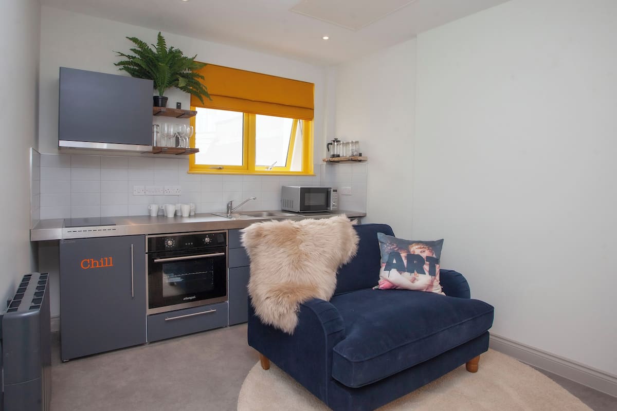 Apartment for 2, Back compact | Área de estar