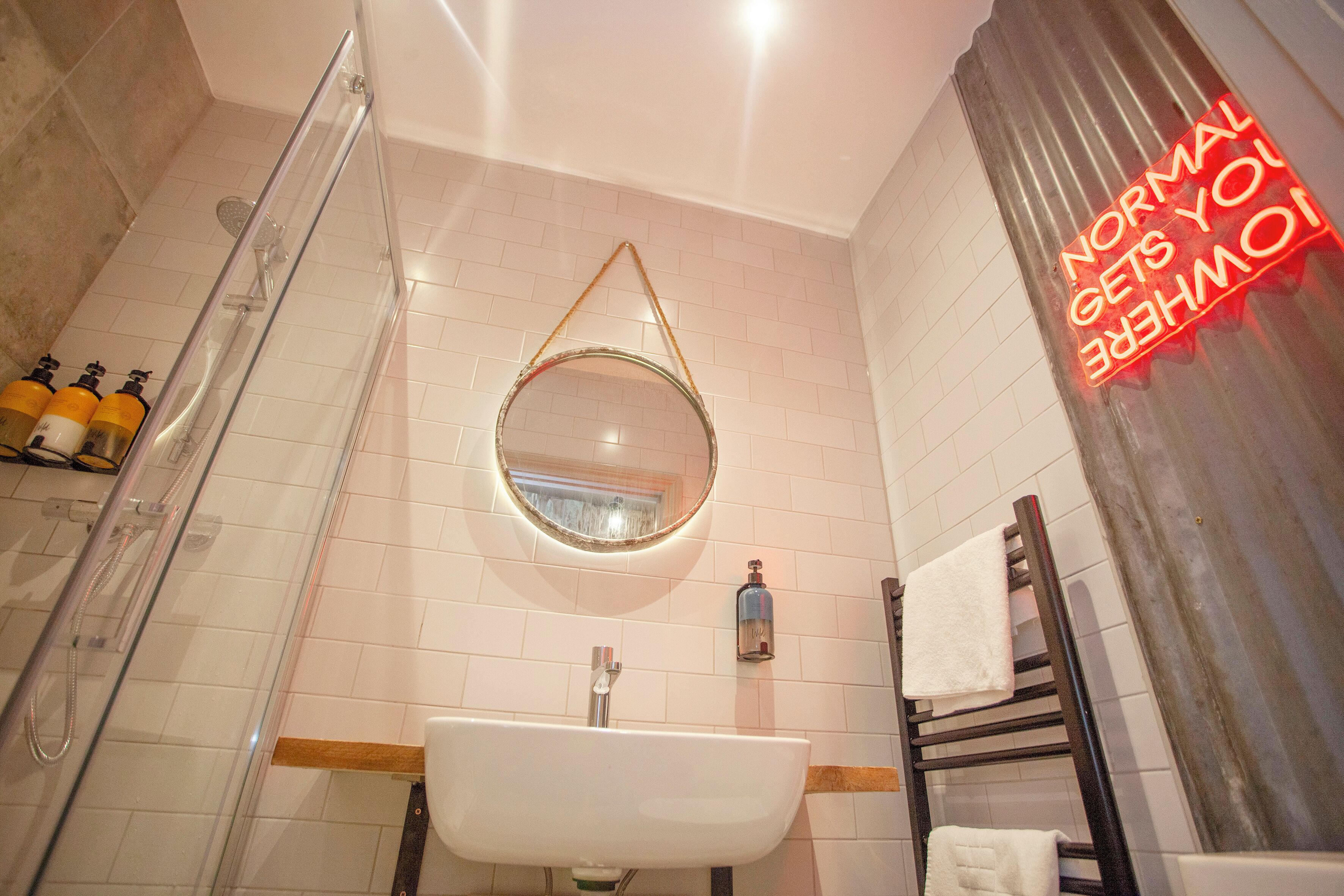 Apartment for 2 with Internal Lightwell | Bathroom | Free toiletries, hair dryer, towels, soap