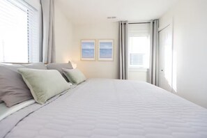 WiFi, bed sheets