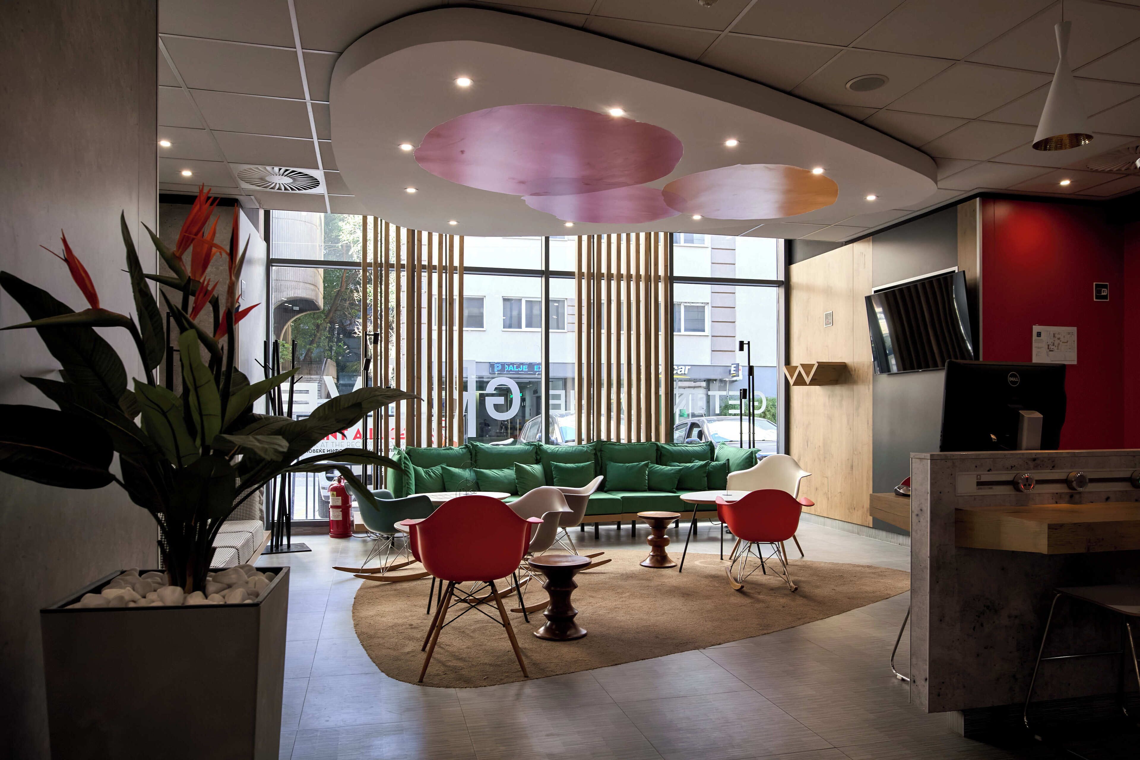 Àrea amb seients del vestíbul