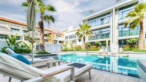 Apartment - Elite LUX Holiday Homes - Relax Unwind in Stylish JVC Studio Dubai (Dubai)