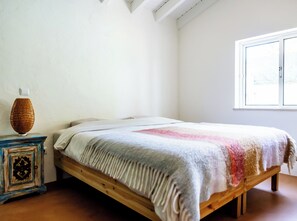 2 quartos, ferros/tábuas de passar roupa, berço de viagem, Wi-Fi