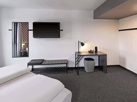 Double Room (French bed) | WiFi (free)