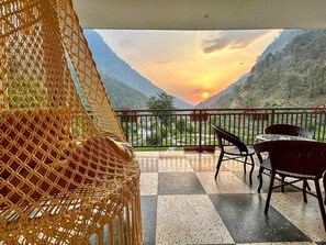 Deluxe Suite | Terrace/patio