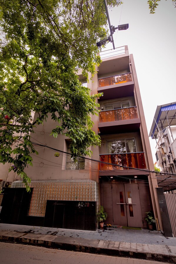 Front of property - The Urban Nest (Bidhannagar)